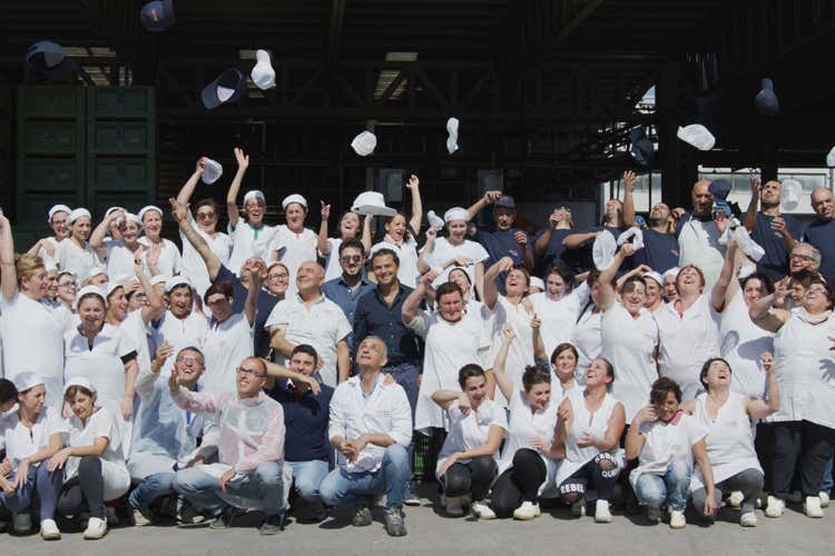 (La Fiammante Un modo sociale di fare impresa)