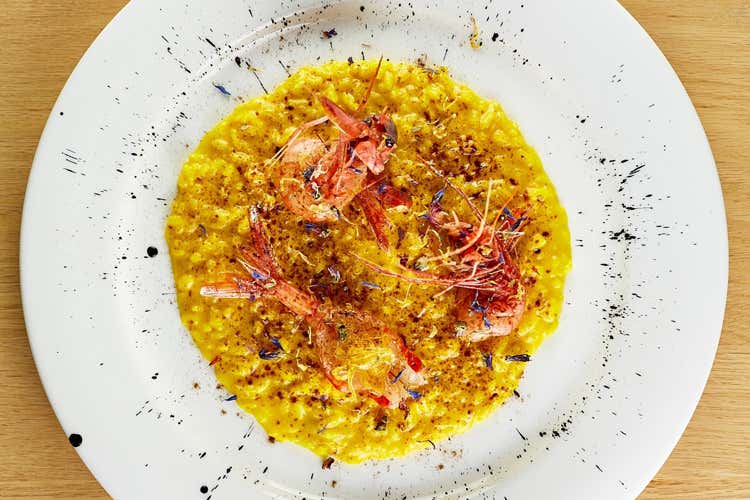 Risotto e gamberoni (Brescia, a La Porta Antica la cucina di mare di Valzelli)