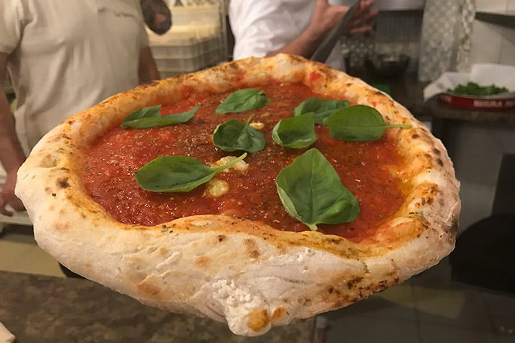 (La Taverna a Milano 3 milioni di pizze napoletane in 25 anni)