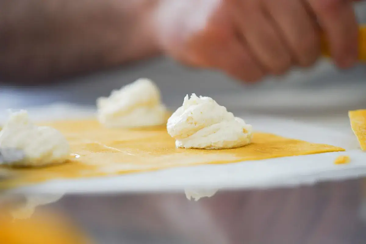 Piatto di Francesco Mazzei (preparazione) Grande successo per “La Tropea Experience”, vetrina delle eccellenze calabresi
