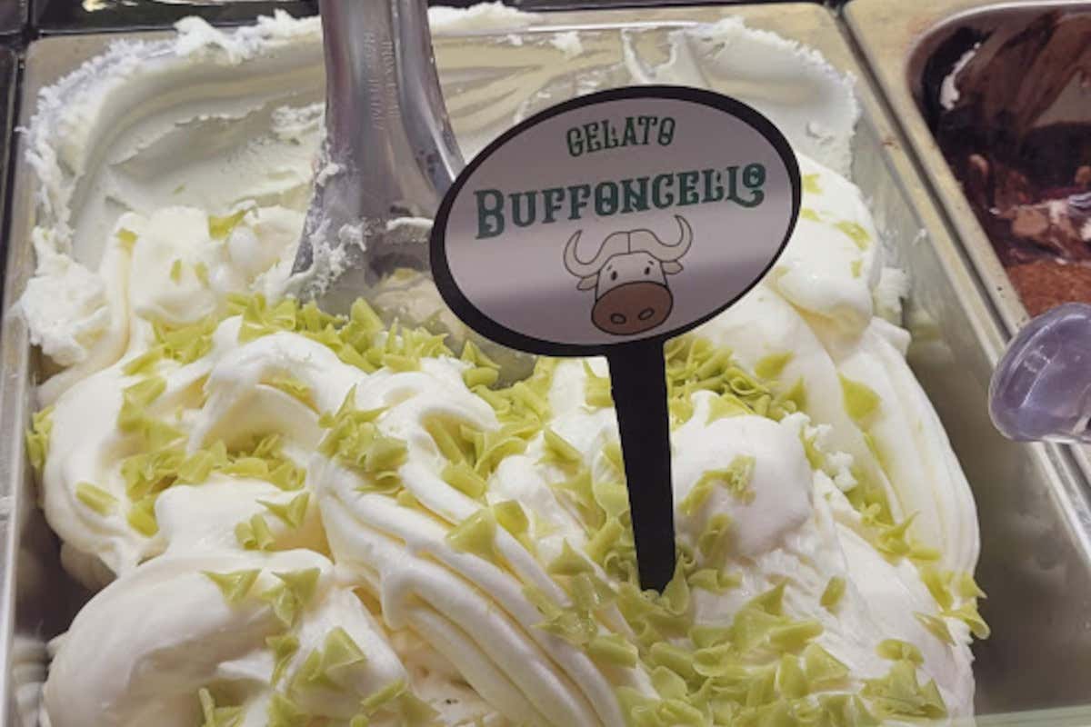 Sotto la toque di Pina Molitierno, la gelatiera che è “rinata” come una fenice Sotto la toque di Pina Molitierno, la gelatiera che è “rinata” come una fenice