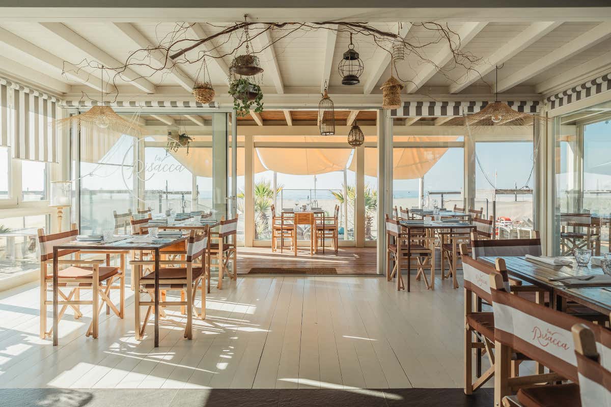 La sala interna de La Risacca