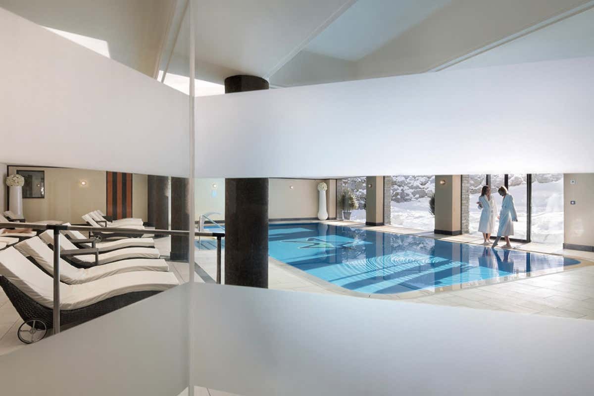 La spa del Lac Salin  Dalle stanze alla piste in Lombardia si può: ecco 3 hotel per sciare senza stress