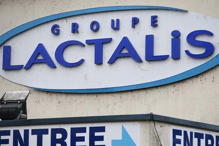 (Lactalis, prove di scalata al colosso del Parmigiano Reggiano) (Lactalis, prove di scalata al colosso del Parmigiano Reggiano)