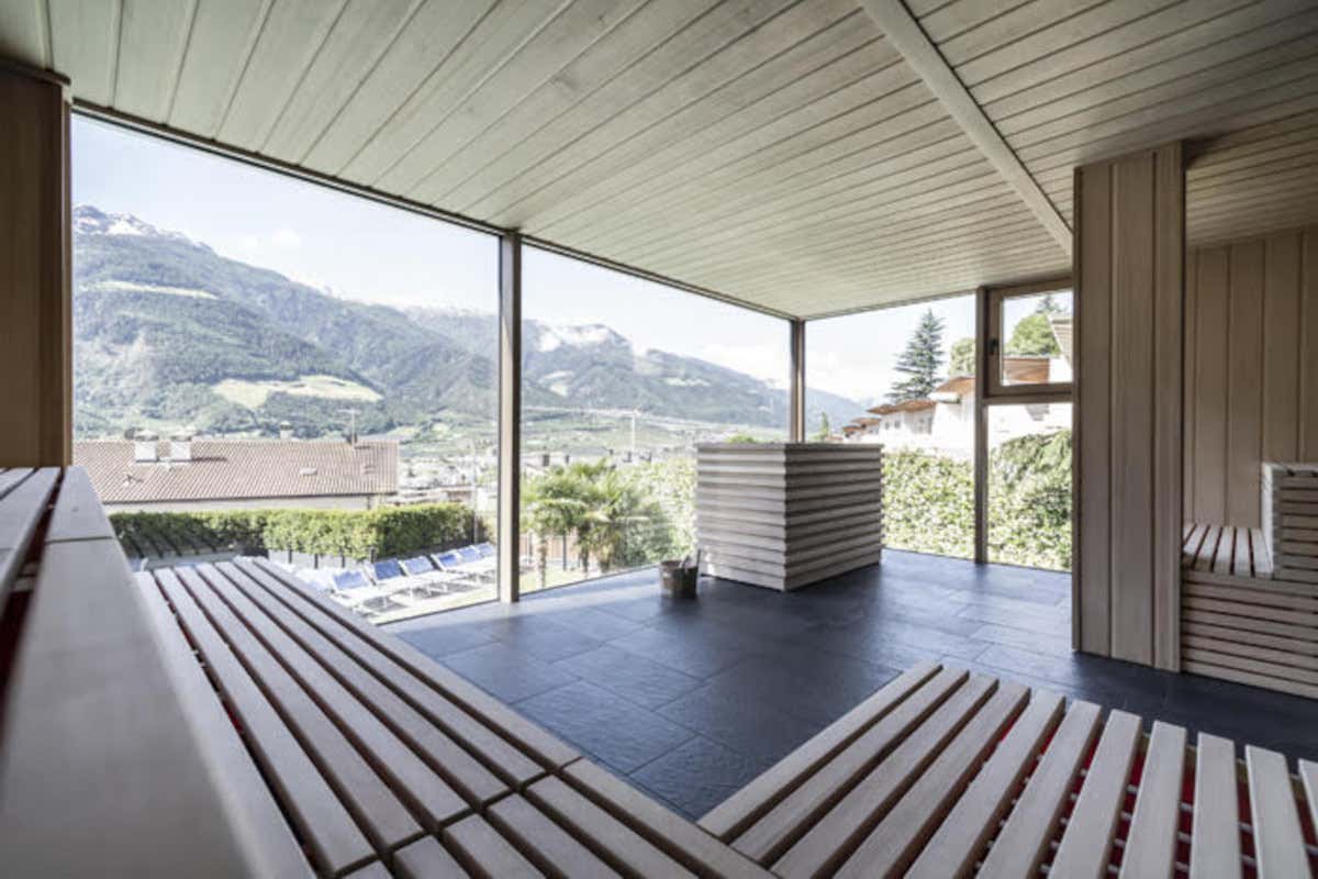 Hotel Belvedere (foto di Ale Filz) Alla ricerca dell'acqua per una vacanza a contatto con la materia primaria Hotel Belvedere (foto di Ale Filz) Alla ricerca dell'acqua per una vacanza a contatto con la materia primaria