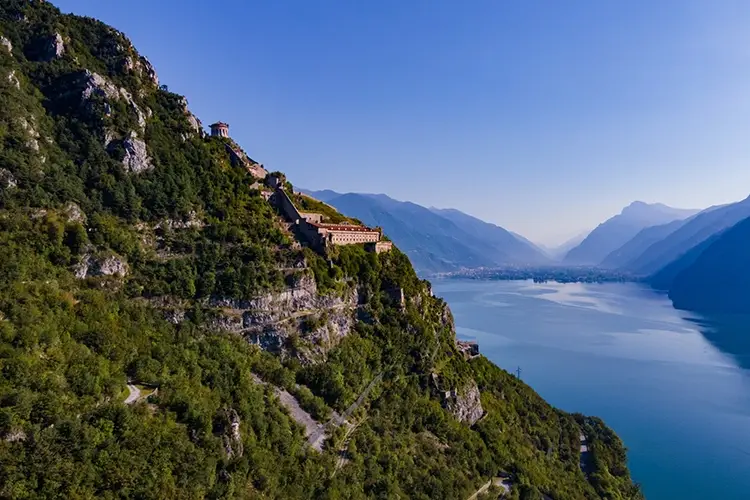 La Rocca d&rsquo;Anfo, la pi&ugrave; grande Fortezza Napoleonica d&rsquo;Italia Quante cose da fare a Brescia Tra storia, arte, natura e gite