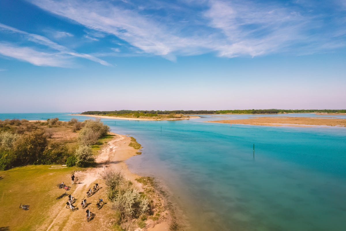 La laguna di Bibione Bibione inaugura l'estate tra divertimento mare natura e gastronomia