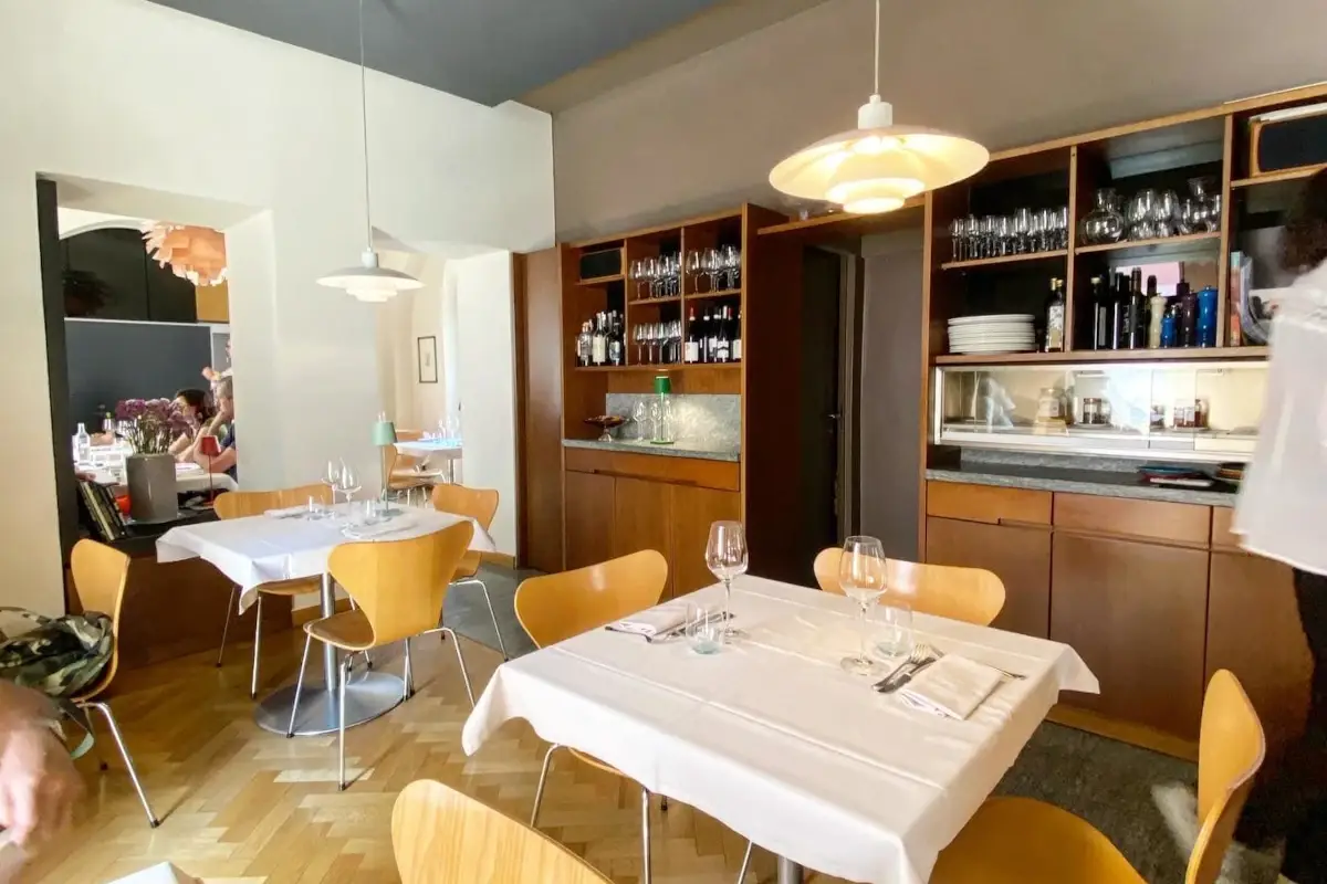 Osteria Lalibera ad Alba&nbsp; Ad Alba sulle tracce del tartufo bianco, il profumo che si mangia