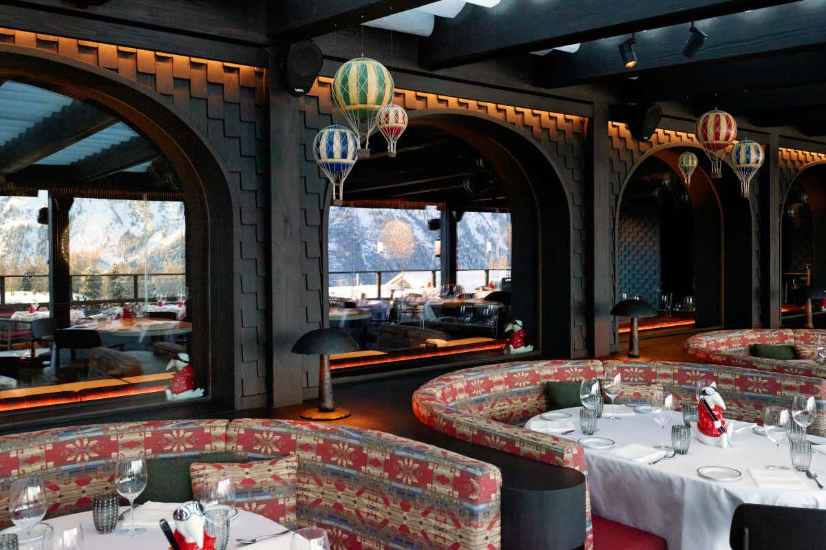 Langosteria St. Moritz (foto Danilo Scarpati) Con Langosteria il pesce diventa protagonista anche in montagna Langosteria St. Moritz (foto Danilo Scarpati) Con Langosteria il pesce diventa protagonista anche in montagna