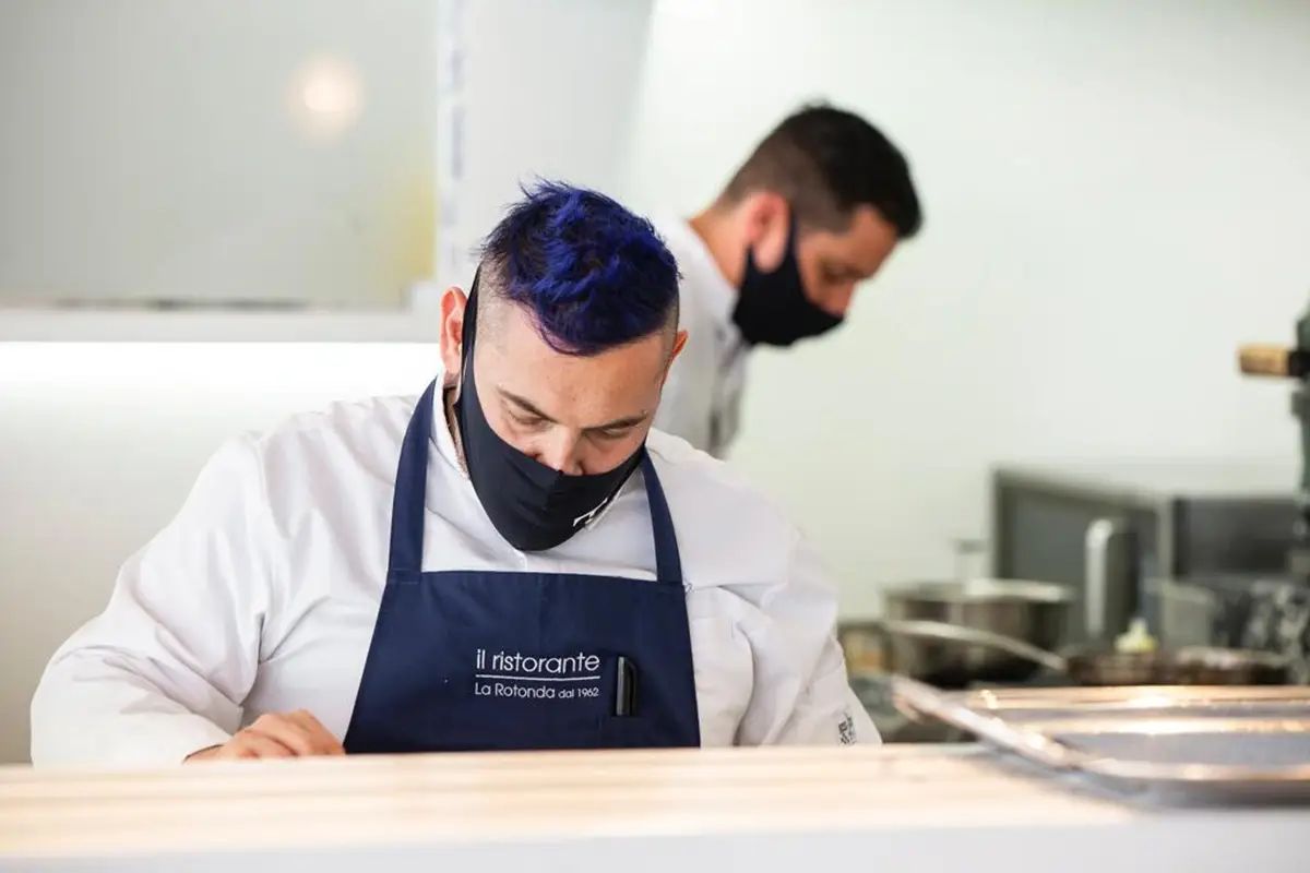 Il Ristorante La Rotonda a Porto Recanati  Il gusto del mare d’inverno a La Rotonda di Porto Recanati