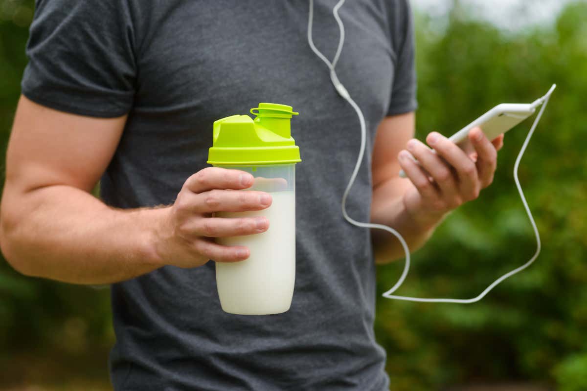 Perché il latte è la bevanda ideale per gli sportivi nel post-allenamento Perché il latte è la bevanda ideale per gli sportivi nel post-allenamento