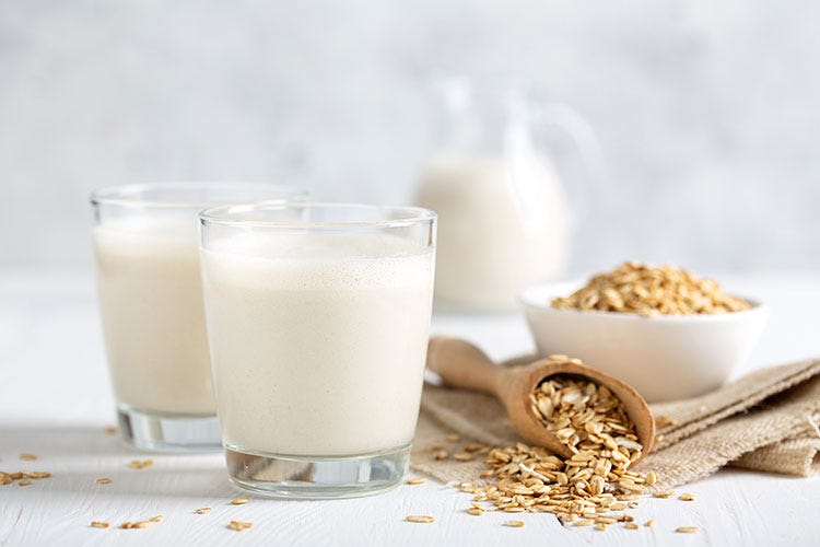 Anche i prodotti lattiero-caseari possono aiutare a ritrovare la linea - Latte, yogurt, formaggi e skyr non sono nemici della linea