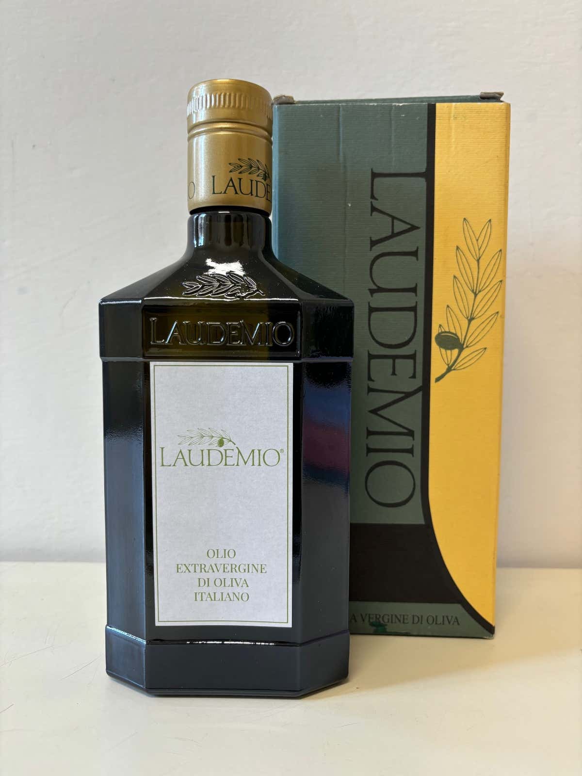 La bottiglia Laudemio, elemento distintivo che garantisce tracciabilità e origine certificata