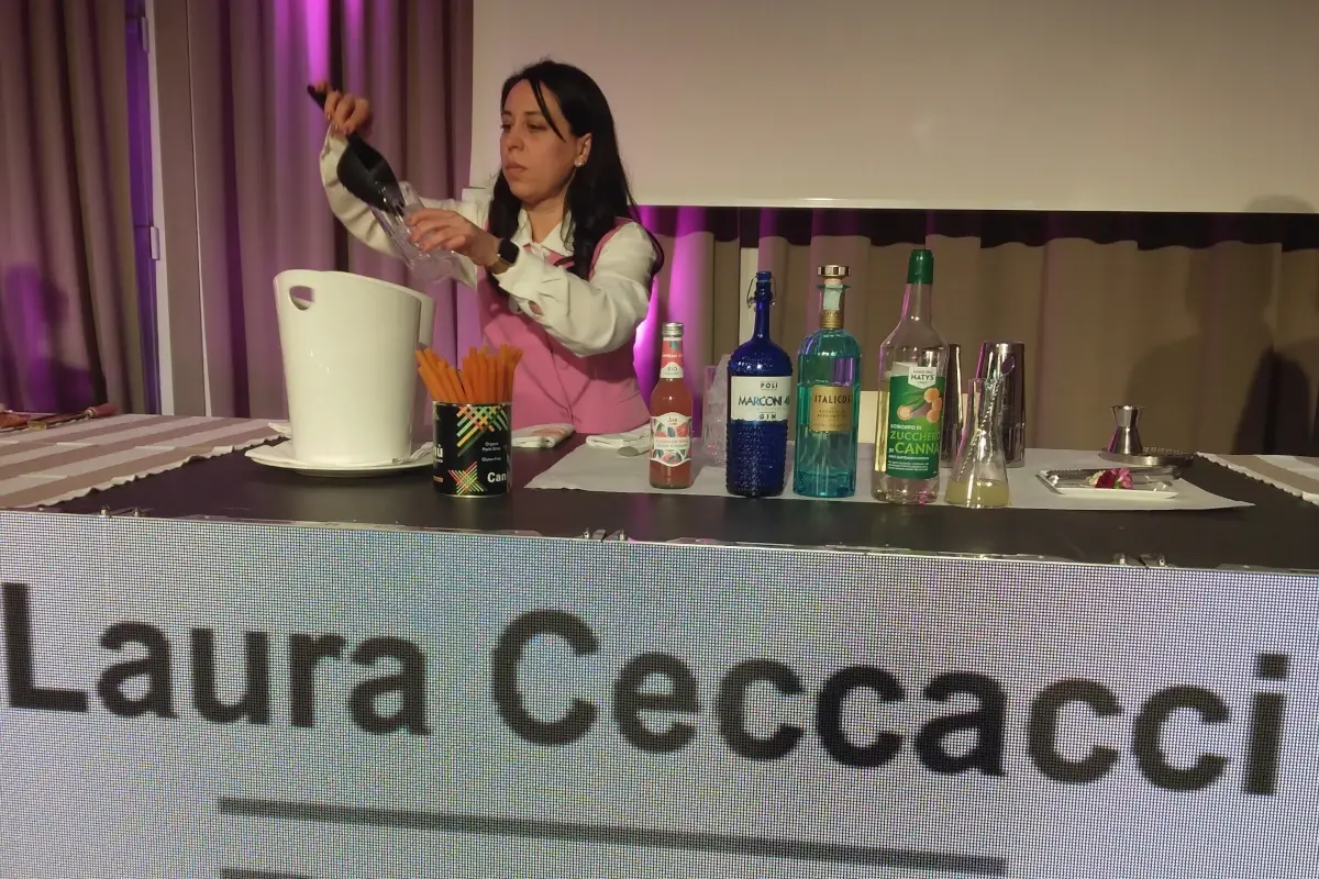 Laura Ceccacci &Egrave; Laura Ceccacci la 25&ordf; Lady Drink