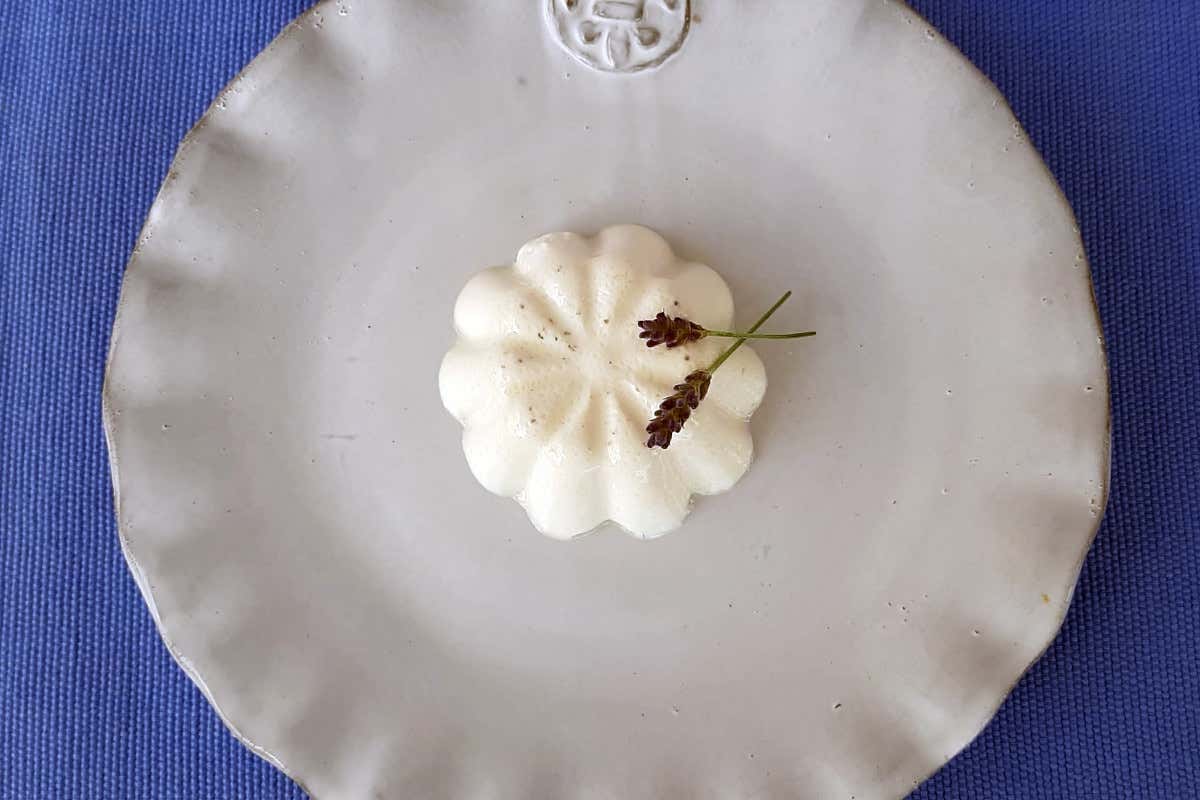 La panna cotta alla lavanda