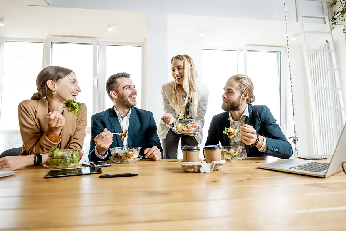 Il 24% dei lavoratori chiede benefit da mangiare Benefit? Food