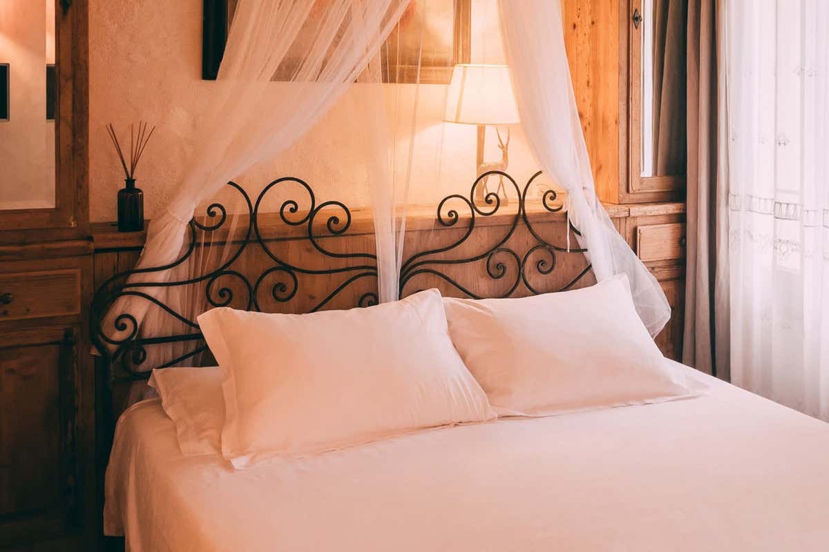 Una delle camere da letto della Locanda Sandi