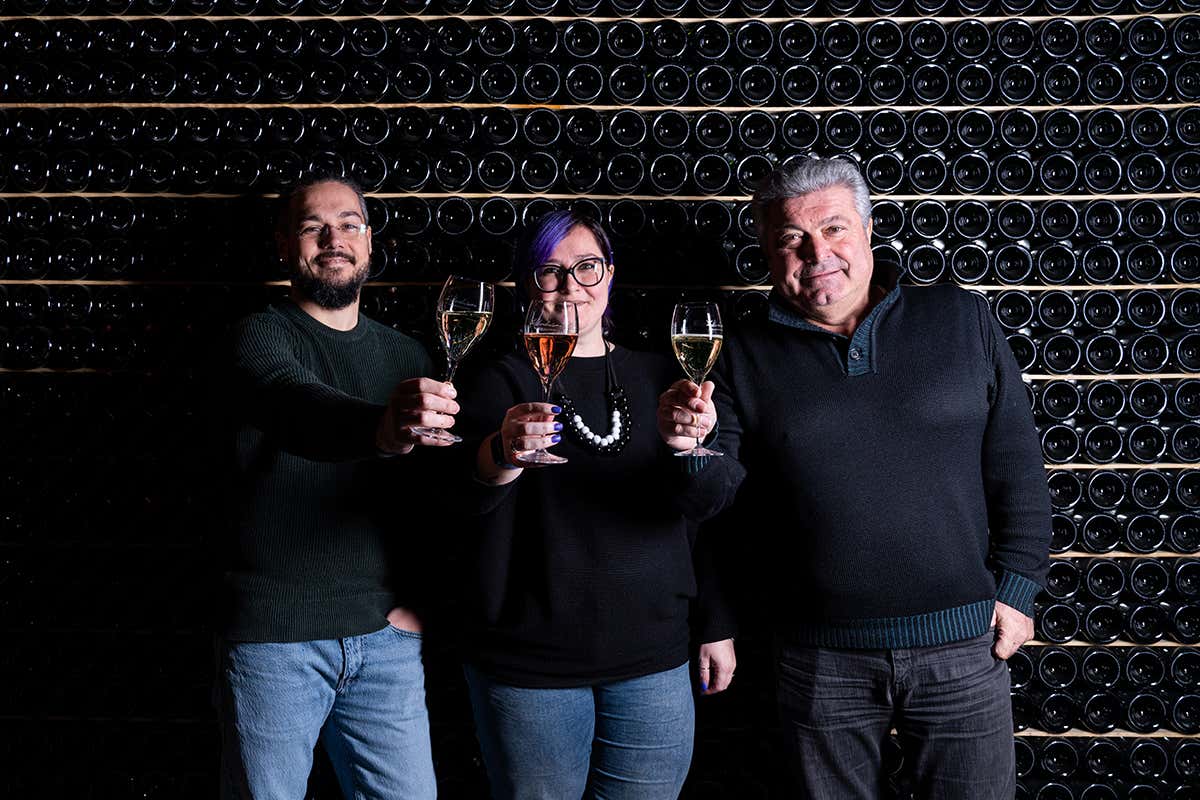 Andrea, Alice e Loris Biatta Le Marchesine, rinnovo della cantina e sinergia con lo Champagne