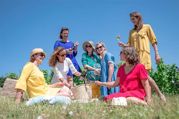 Les jeunes filles - Alberto Massucco, in Champagne &egrave; stato il primo produttore italiano