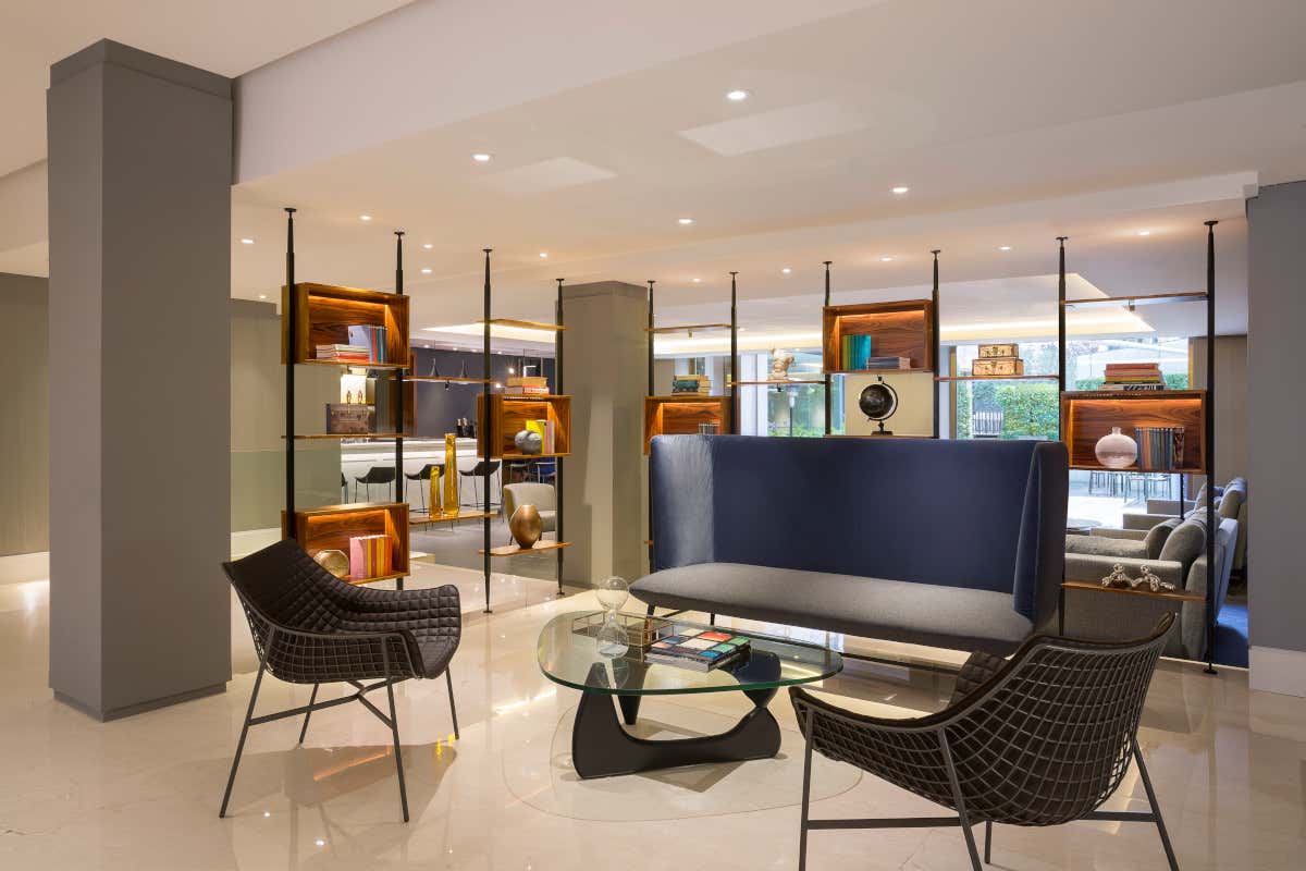 Sulla terrazza del Paparazzo tra cocktail, finger food e... anche musica dal vivo