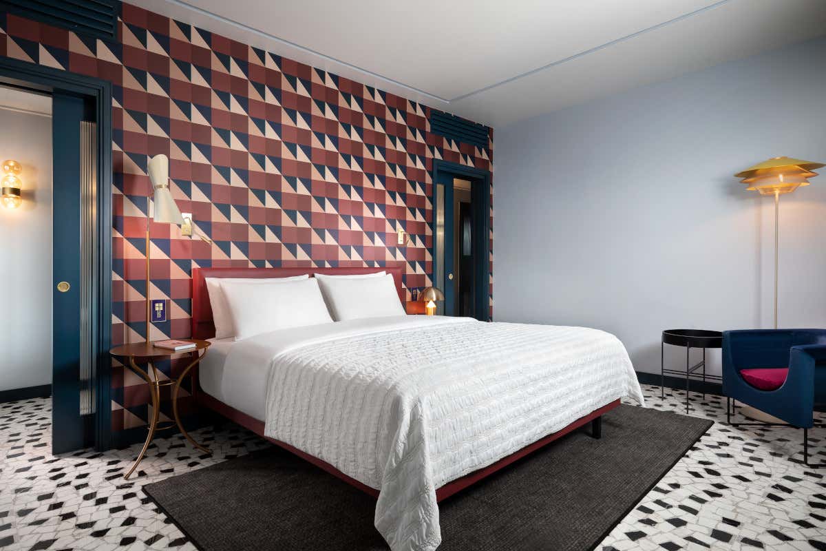 Sulla terrazza del Paparazzo tra cocktail, finger food e... anche musica dal vivo