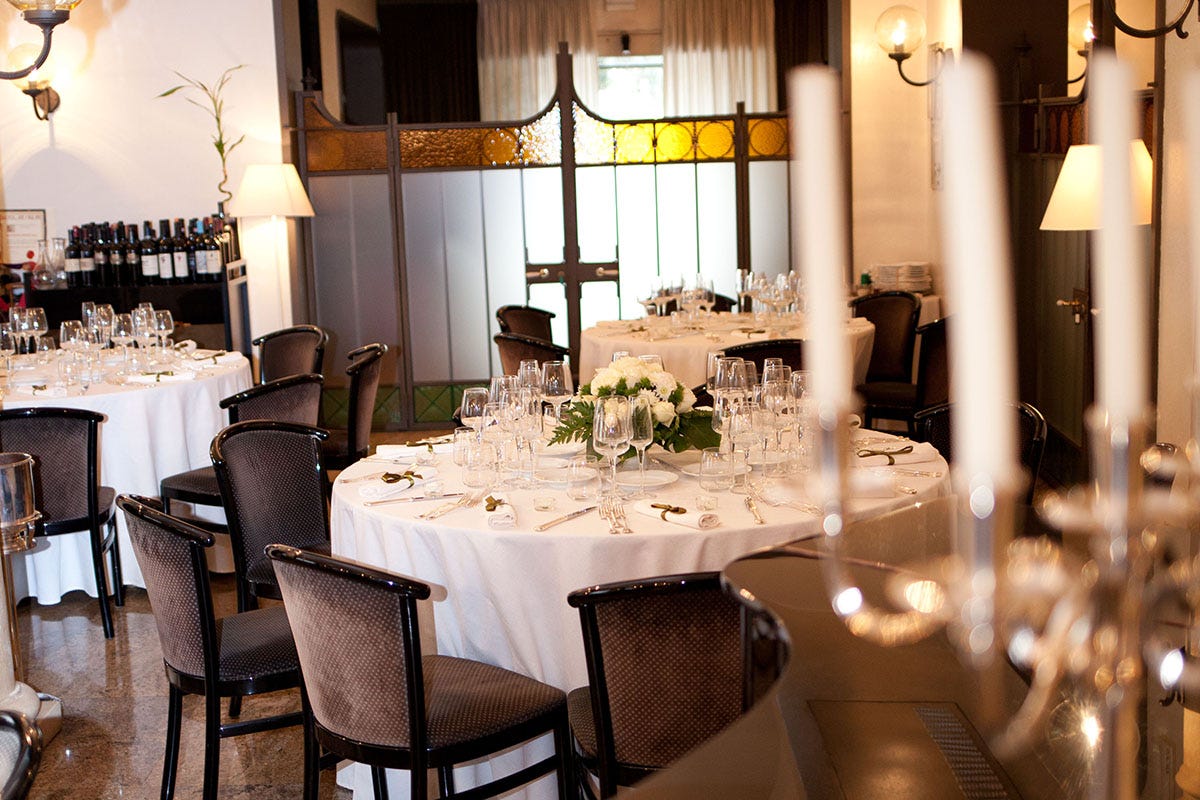 L'elegante sala Una terra, una famiglia e una chef stella Michelin: la ricetta vincente de Le Colonne