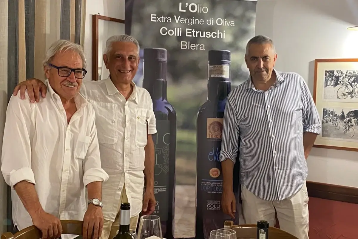 Da sinistra, Mario Leotta, Stefano Asaro e Nicola Fazzi&nbsp; Cooperativa agricola Colli Etruschi: 60 anni a valorizzare l'oro verde della Tuscia