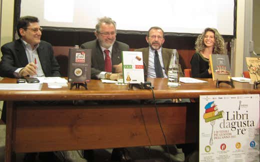 Da sinistra Bruno Gambacorta, Nicola Dante Basile, Stefano Tettamanti e Cristina Maccario Da sinistra Bruno Gambacorta, Nicola Dante Basile, Stefano Tettamanti e Cristina Maccario