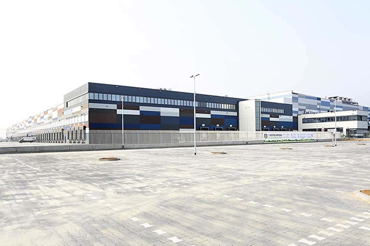 Il polo logistico di Carmagnola Lidl Italia potenzia la logistica per sostenere le aperture di 50 nuovi discount Il polo logistico di Carmagnola Lidl Italia potenzia la logistica per sostenere le aperture di 50 nuovi discount