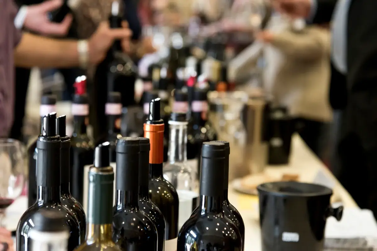 A maggio in Versilia torna Vini d'autore