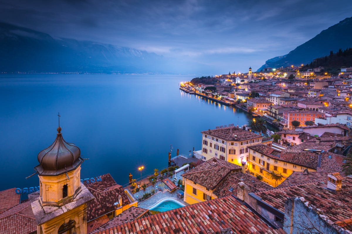Boom per la zona del Lago di Garda di viaggiatori internazionali Lago di Garda boom di prenotazioni dai viaggiatori stranieri