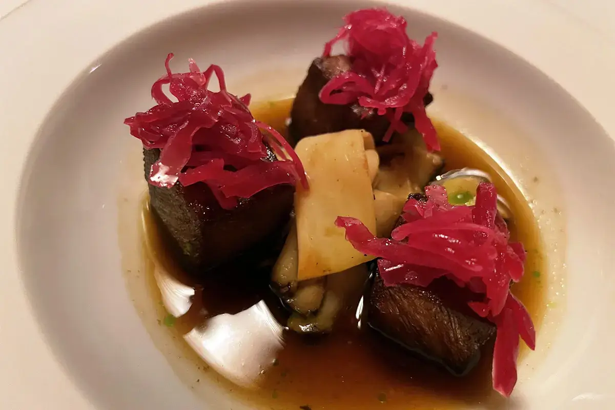 Lingua Le ricette anticrisi dell'Hotel Tyrol: sicurezza, qualità e cucina