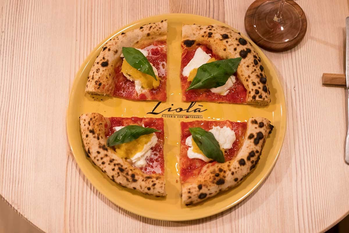 La pizza contemporanea di Liolà La pizza contemporanea di Liolà arriva a Catanzaro