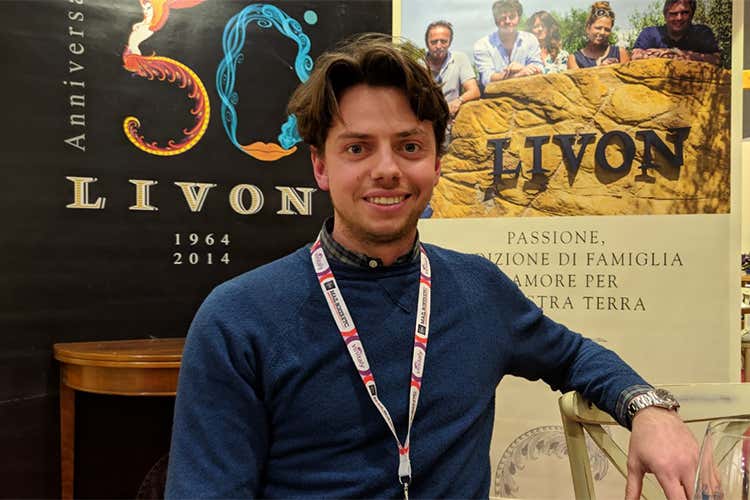 Matteo Livon (Livon, al Vinitaly con Clas Ritorno al Collio di mezzo secolo fa) Matteo Livon (Livon, al Vinitaly con Clas Ritorno al Collio di mezzo secolo fa)