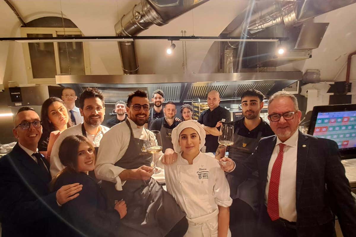 Allo Scudiero il mare incontra l’eleganza: serata d’autore con le bollicine Monte Rossa Allo Scudiero il mare incontra l’eleganza: serata d’autore con le bollicine Monte Rossa