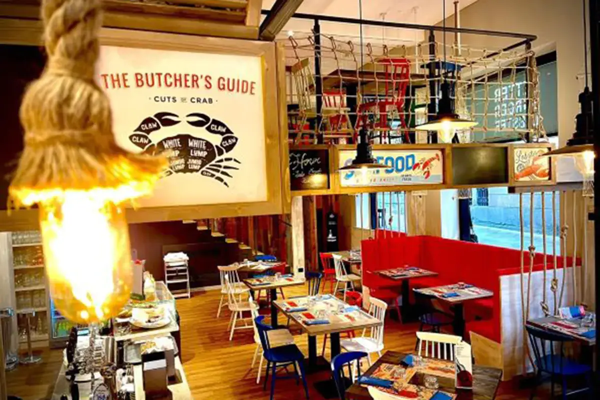 La sala di Lob's Lob's raddoppia e porta la cucina dell'East Coast in centro a Padova