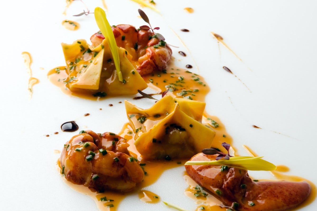 Lobster Ravioli Il lusso di JW Marriott Venice, cucina stellata e sport all'aria aperta