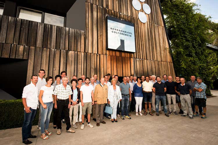 (LR Colterenzio 2015 un vino bianco per passione) (LR Colterenzio 2015 un vino bianco per passione)