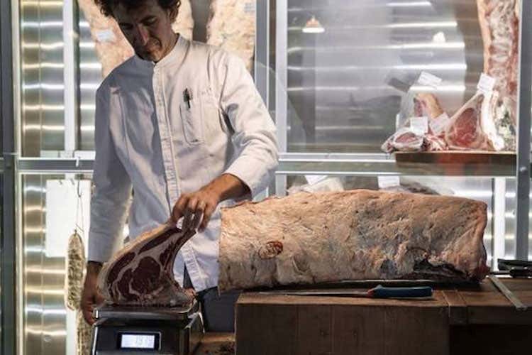 La Lombardia diventa zona gialla Come reagisce la ristorazione