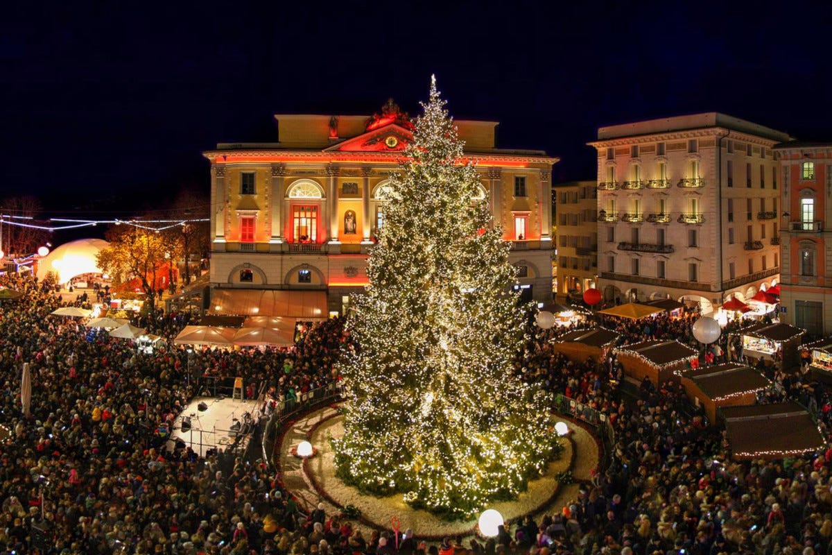 Lugano e il suo albero di Natale Cosa fare in inverno a Lugano e dintorni
