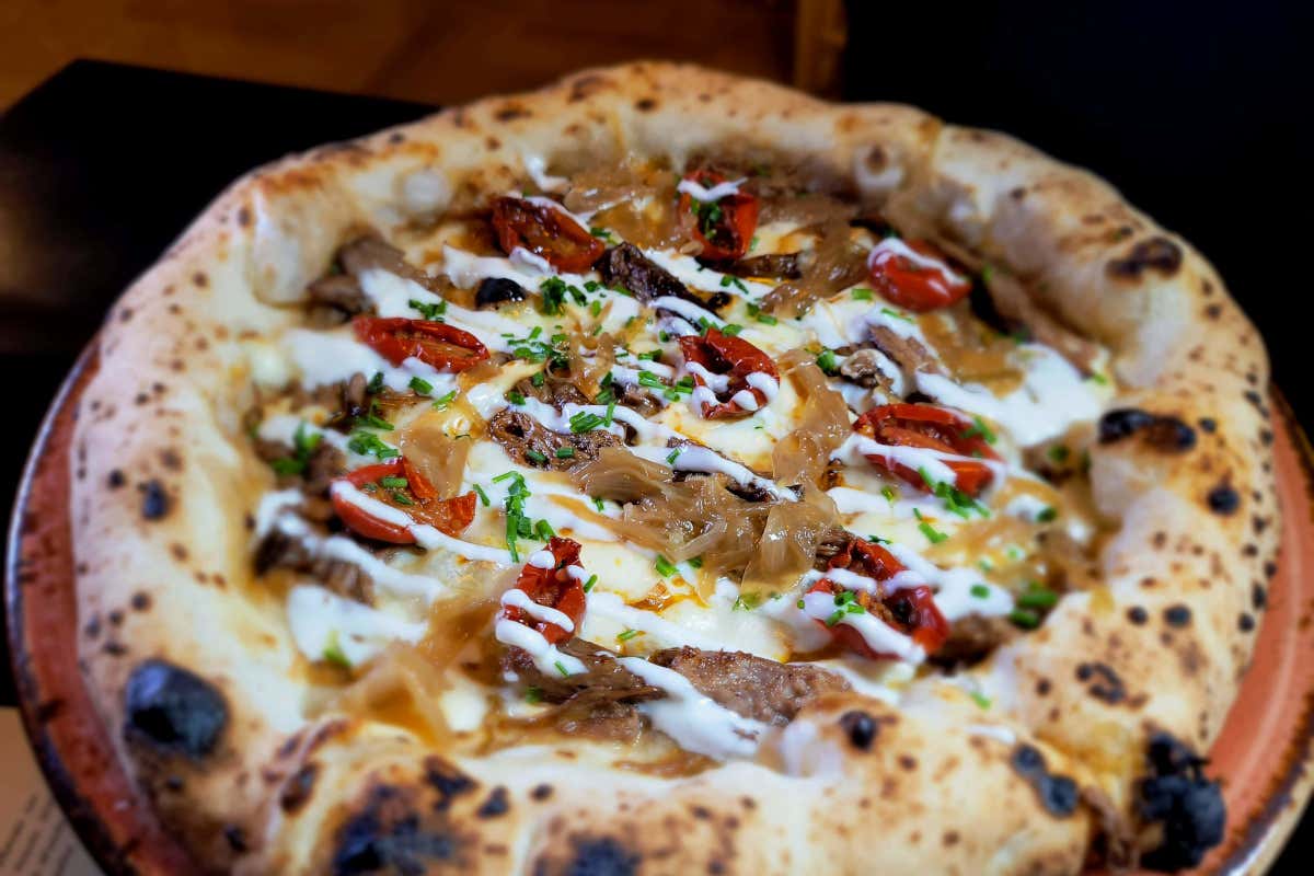 Maialona del Vesuvio Da Luigi Cippitelli la vera pizza napoletana