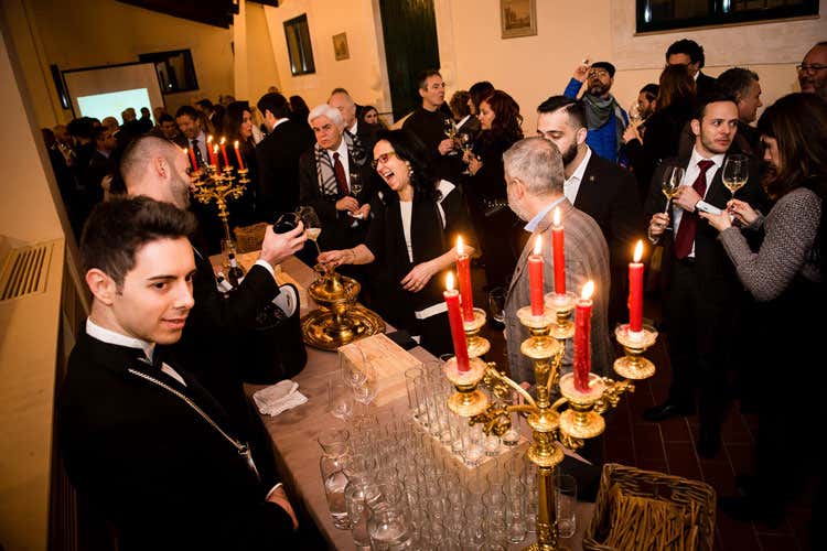 (Luigi Terzago, nuovo presidente Fisar:Riconoscere professionalità ai sommelier) (Luigi Terzago, nuovo presidente Fisar:Riconoscere professionalità ai sommelier)