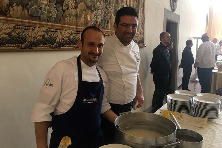 Matteo Sangiovanni (Il lunch di Matteo Sangiovanni Da Paestum alla tavola di Euro-Toques) Matteo Sangiovanni (Il lunch di Matteo Sangiovanni Da Paestum alla tavola di Euro-Toques)