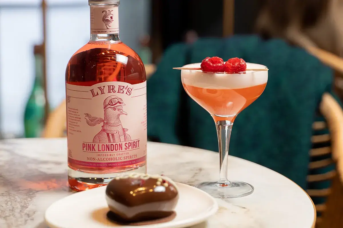 The Clover Club Lyre&rsquo;s: il distillato non &egrave; alcolico e il cocktail funziona