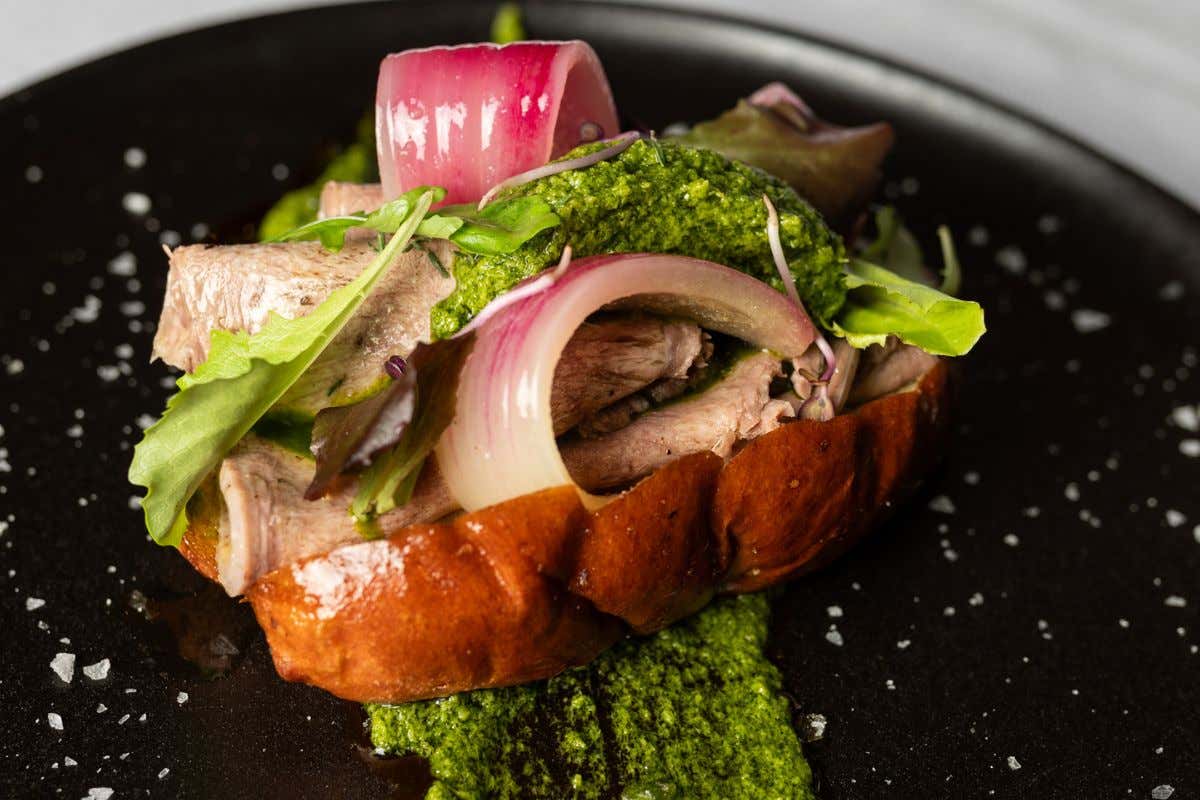 Una delle migliori pizzerie del viterbese è Mactra, nel borgo di Vitorchiano