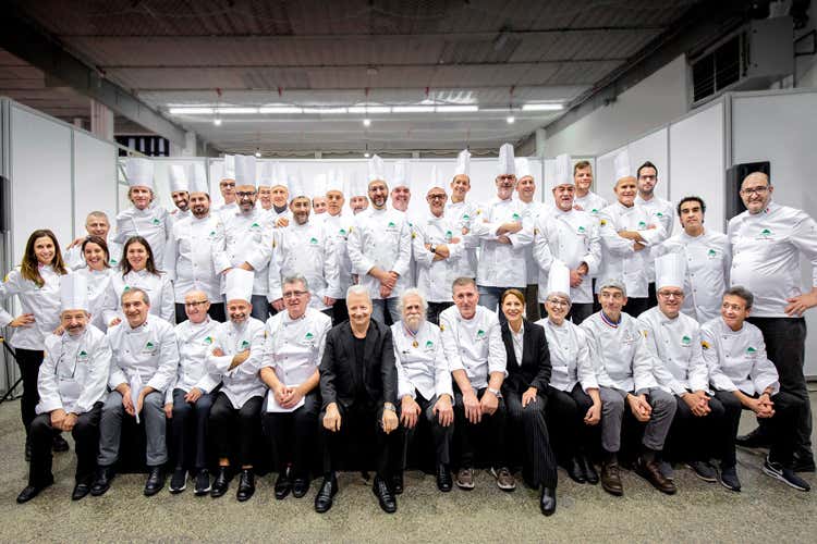 I partecipanti alla Coppa del mondo (Maestro del Panettone Il premio a Iginio Massari)