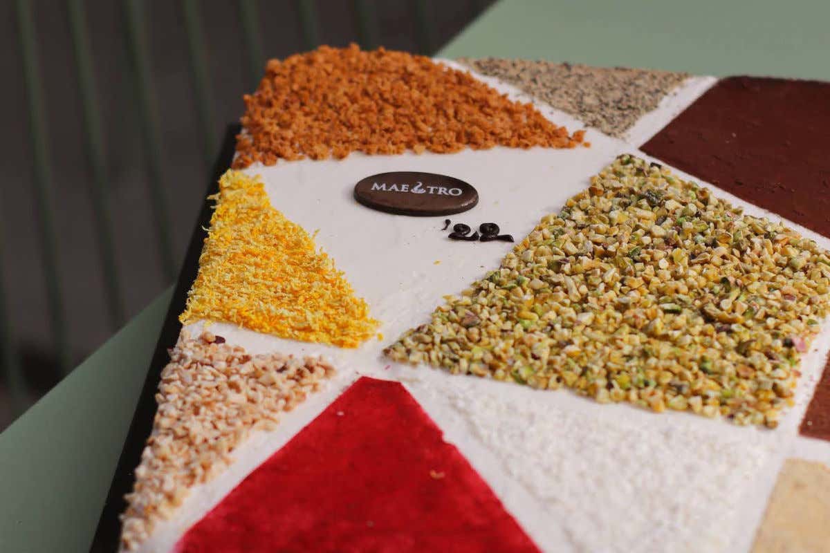 Torta Mondrian 2.0 firmata Maestro Torta Mondrian 2.0 firmata Maestro