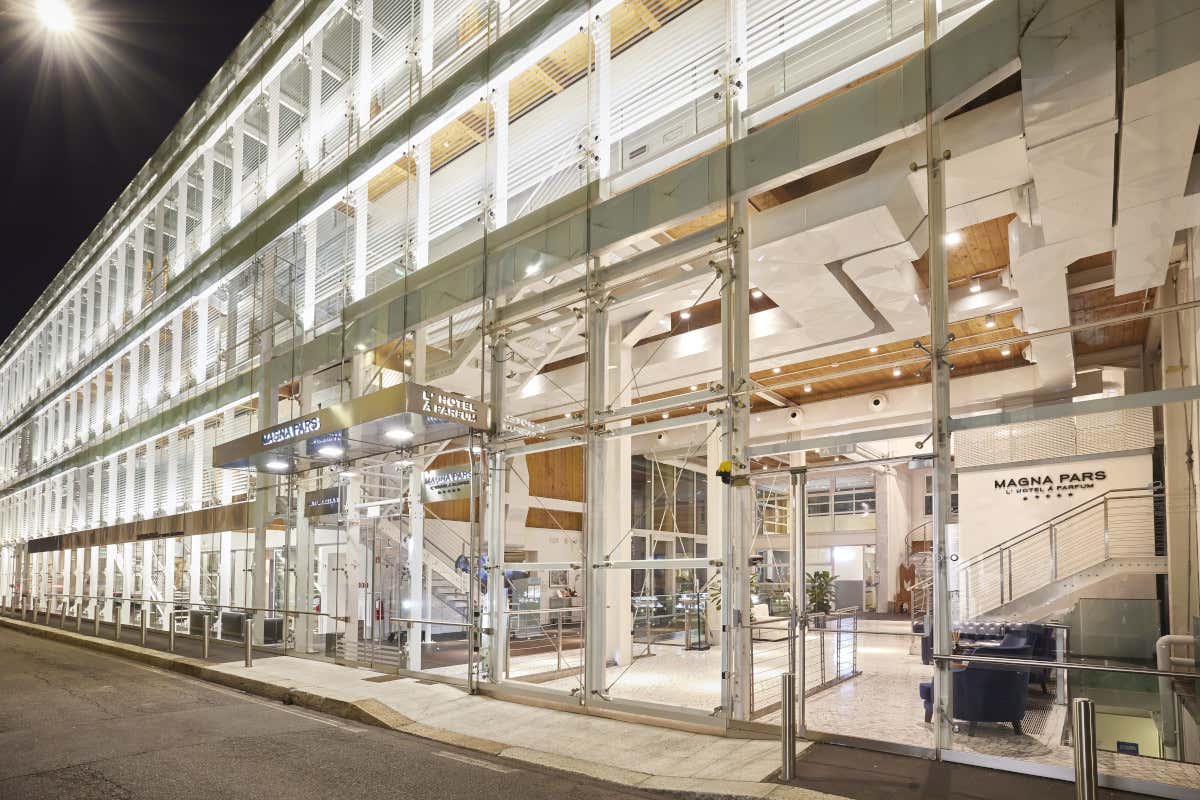 Magna Pars, la fabbrica del profumo che è diventata un’idea d’ospitalità Magna Pars, la fabbrica del profumo che è diventata un’idea d’ospitalità