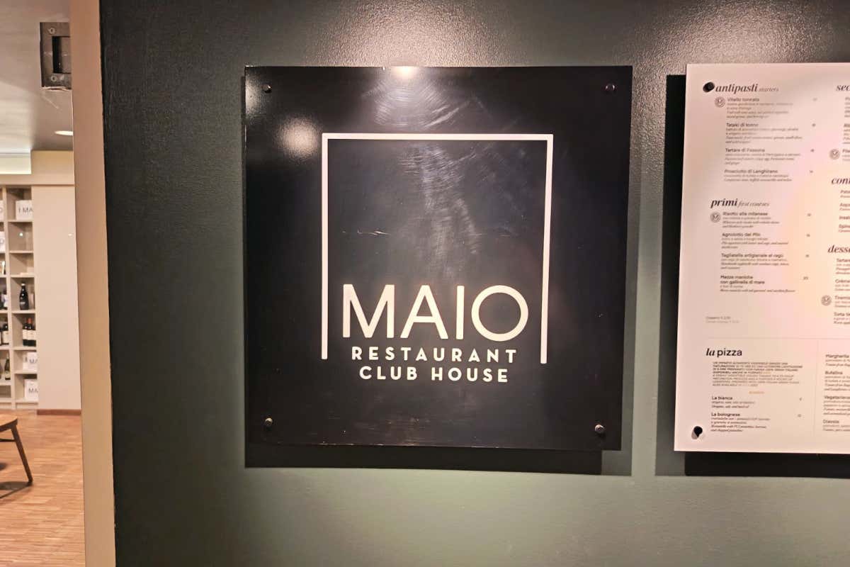 Sosta gourmet tra una buca e l’altra al Maio Restaurant del Golf Club Tolcinasco Sosta gourmet tra una buca e l’altra al Maio Restaurant del Golf Club Tolcinasco