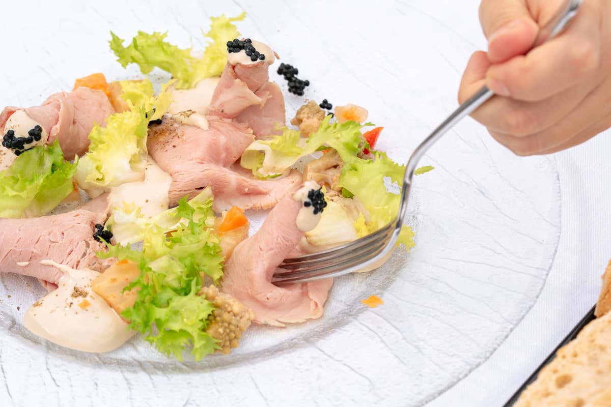 Sosta gourmet tra una buca e l’altra al Maio Restaurant del Golf Club Tolcinasco Sosta gourmet tra una buca e l’altra al Maio Restaurant del Golf Club Tolcinasco